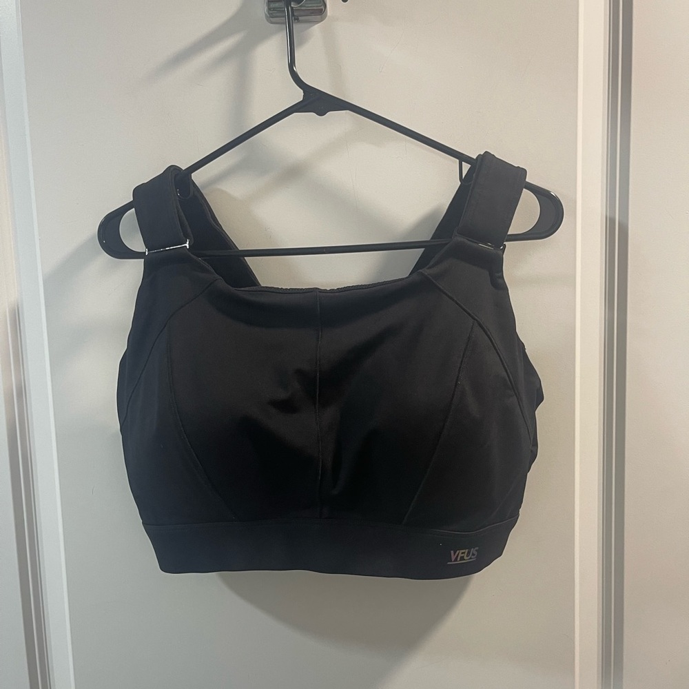 Vfus Black High-Support Sports Bra